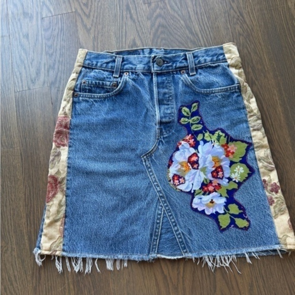 Cheryl Fudge Nantucket Vintage Levi’s skirt size 8 / large / 27 boho H upcycled
